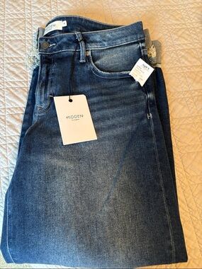 Hidden NWT Women's distressed Denim Jeans